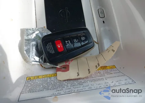 2017 Toyota Prius Prime Premium z USA, uszkodzony, nr VIN JTDKARFP3H3051467